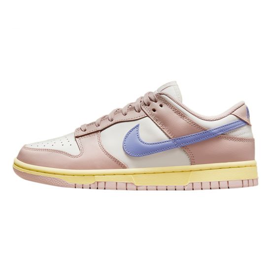 Nike Dunk Low Pink Oxford (W)