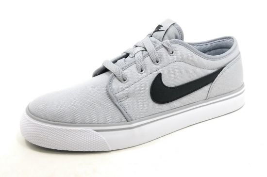 Nike Toki Low Canvas Big Kids Style : 631558