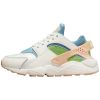 Nike Air Huarache Se Womens Style : Dq0117-100