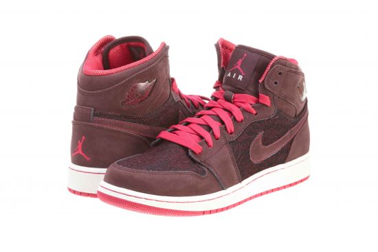 Jordan 1 Retro High Big Kids Style # 332148